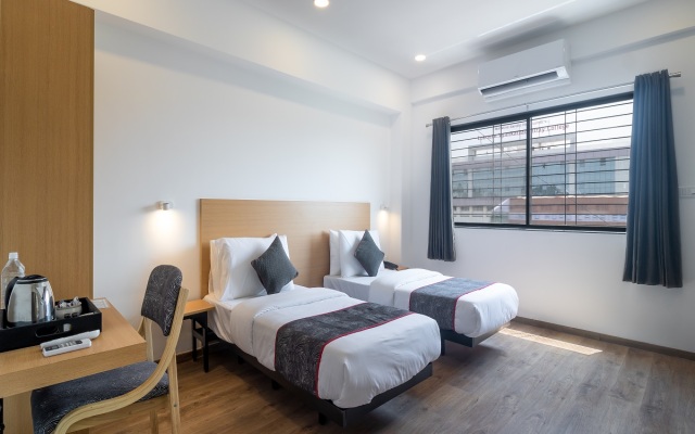 Hotel Triton