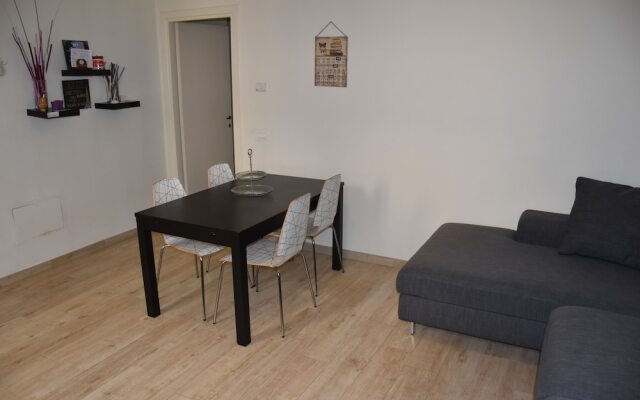 Lovely Apartament Near Colosseum