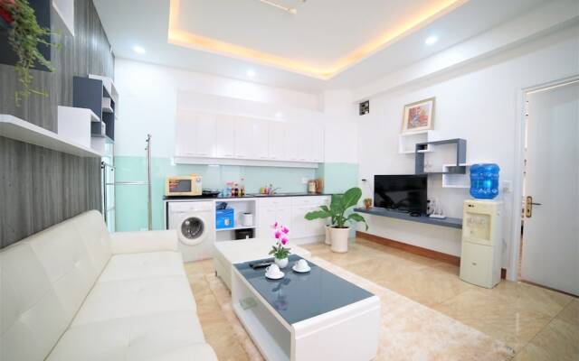 HoLo Garcerie Saigon Serviced HomeStay