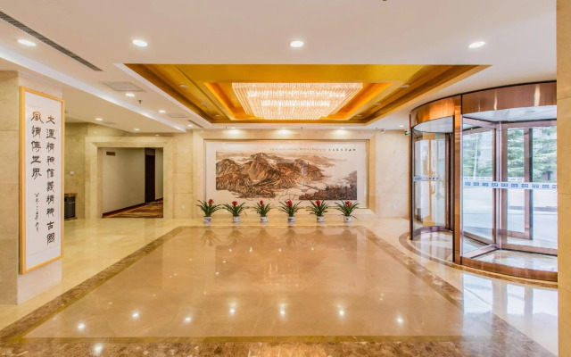 Yuncheng Hotel