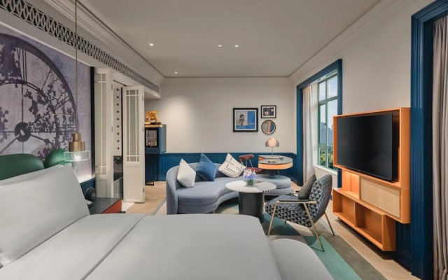 Hotel Indigo Shenzhen Overseas Chinese Town by IHG