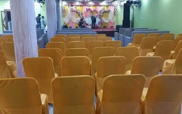 Hotel Rekha International