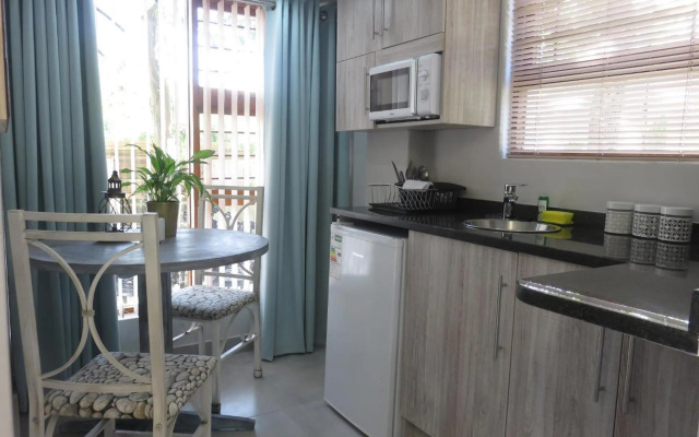 Cul de Sac - Accommodation