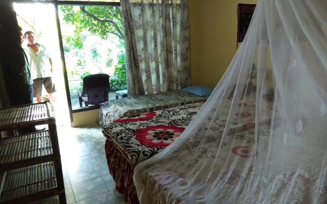 Merlyn Guest House