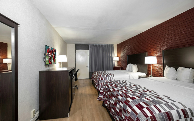 Red Roof Inn West Point