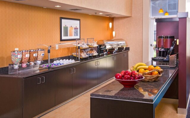 Sonesta ES Suites Fairfax Fair Lakes