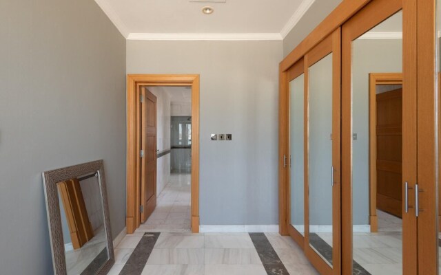 Maison Privee - Luxury 5BR Villa with Private Pool and Beach