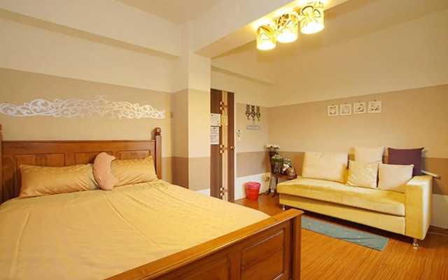 Yellow Cat B&B