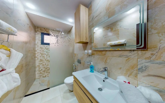 Kingdom Luxury Hotel