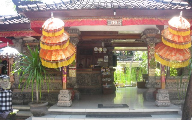 Hotel Puri Tanah Lot