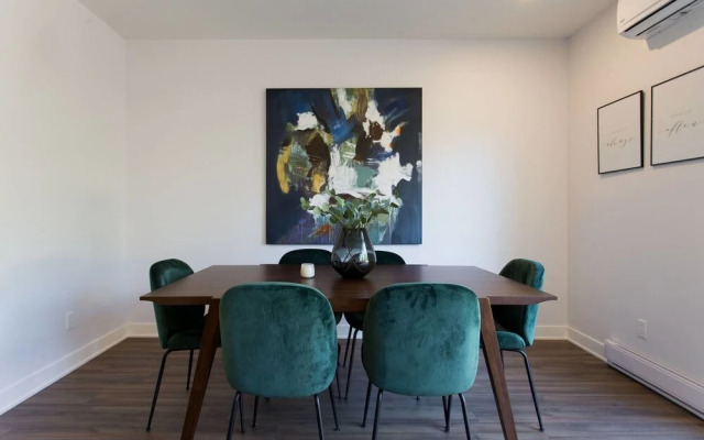 Brand New 3 Bedroom With Rooftop Patio