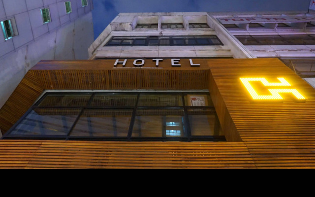 Chaos Boutique Hotel