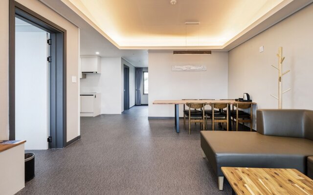 Aewol Stay in Jeju Hotel & Resort