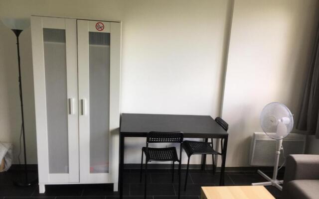 Studio confortable proche de Paris