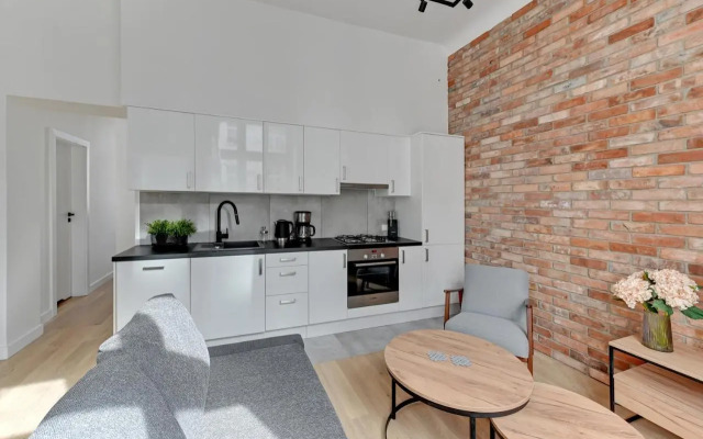 Grand Apartments - Two bedroom, 6 person city center apartment