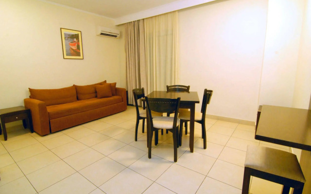 Michel Apartments
