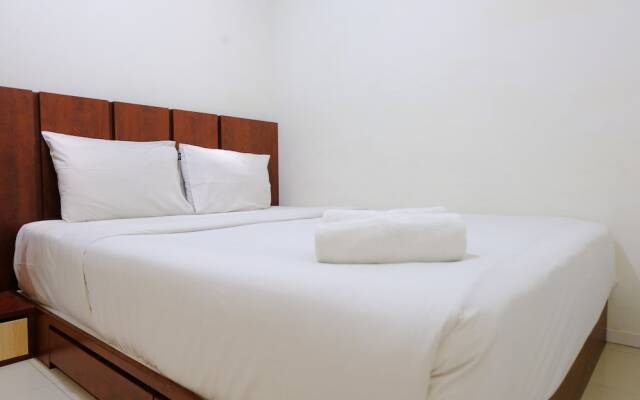 Homey And Modern Designed 2Br Apartment Parahyangan Residence