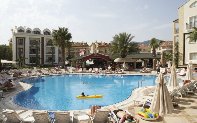 Club Anastasia - Family Hotel