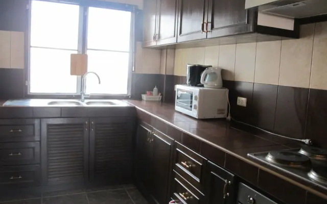 Rouge Service Apartment