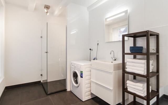 Canal Apartment Donkere Gaard