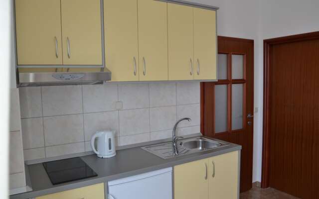 Apartments Matan