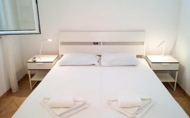 Lumbarda Resort Apartments