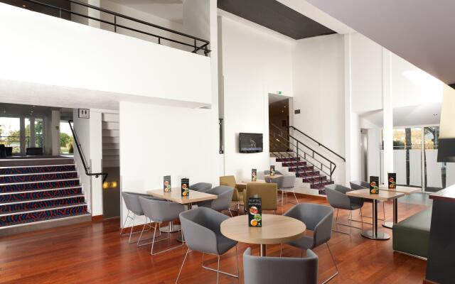 Holiday Inn Lille - Ouest Englos by IHG