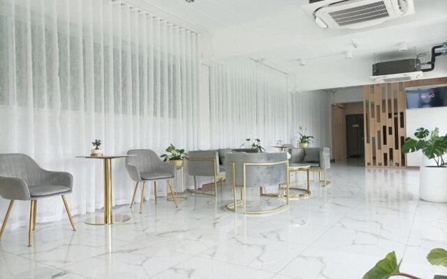 Golden Nest Hotel - Suvarnabhumi