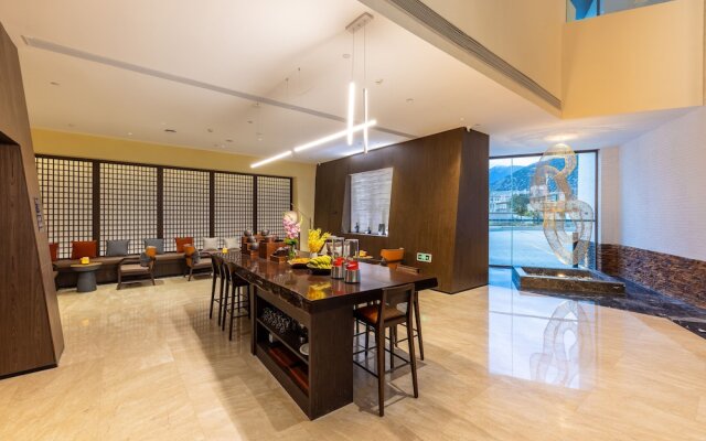 JOVE MOUNTAIN UrCove Nyingchi Hotel