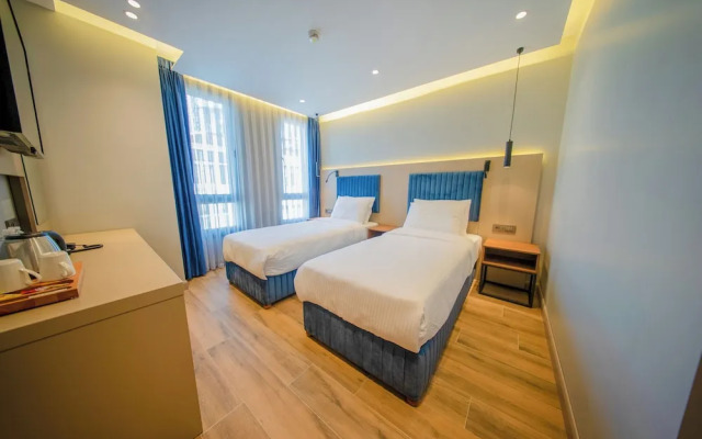 The Palm Bosphorus Hotel