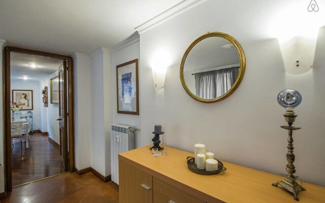 Large and Elegant 3 bed Flat in Central Location!