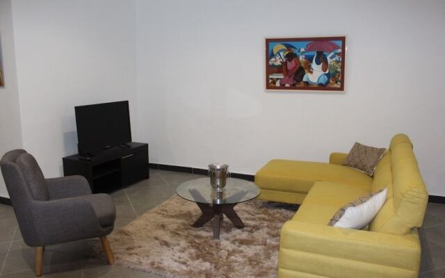 Guest House De Treichville