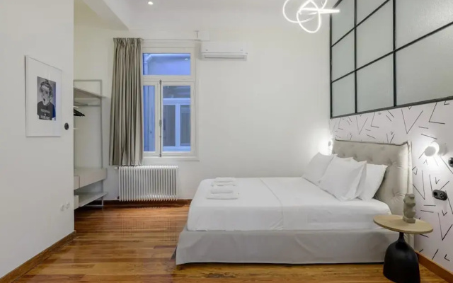 3bdr Modern Design Bright Interiors in Plaka