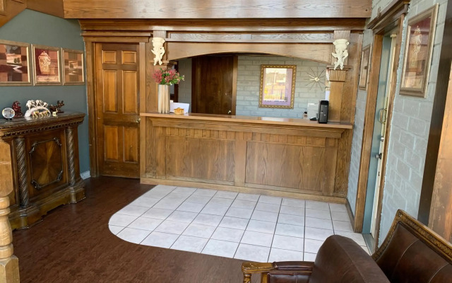 Stratford Inn Tyler