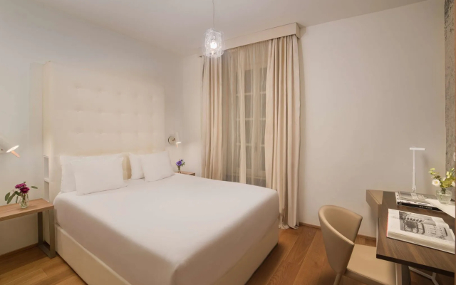 Avani Palazzo Moscova Milan Hotel (previously NH Palazzo Moscova)
