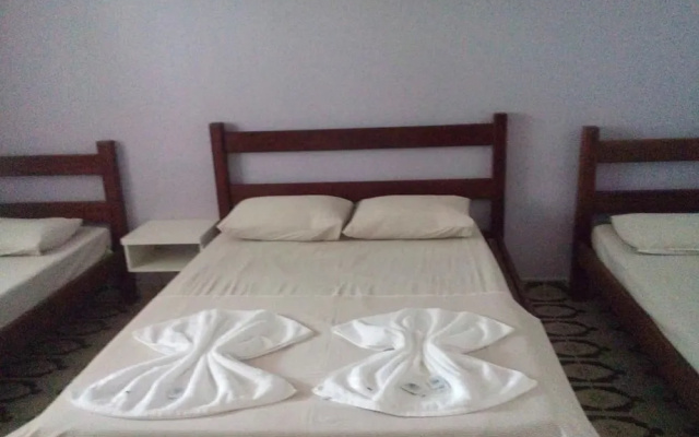 Hotel Pousada Chalé do Coqueiral