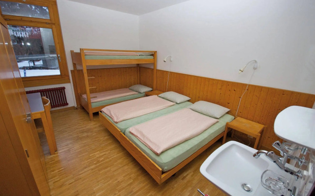 Youth Hostel Pontresina