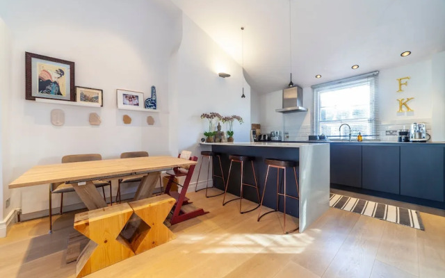 Lovely 2 Bedroom Flat In The Heart Of Chelsea
