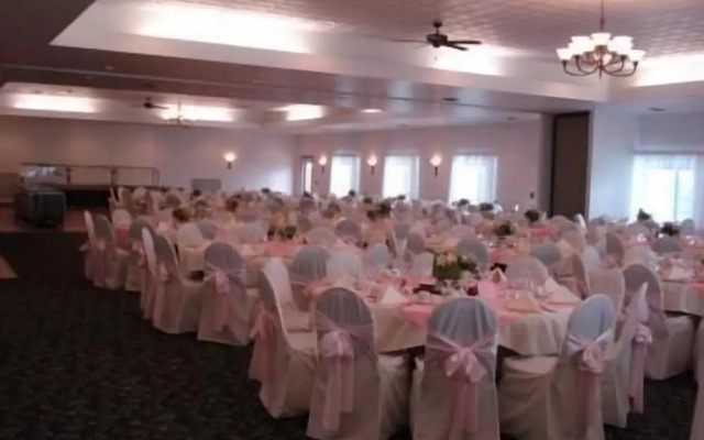 Deer Valley Lodge & Golf