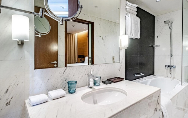 The address dubai mall Luxury 1bed balcony