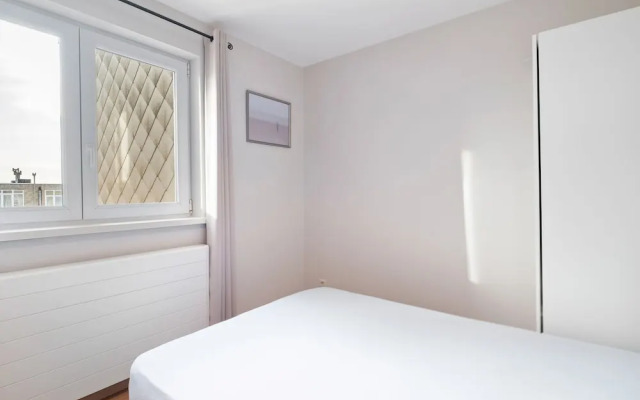 Modern Apartment in Westende/Middelkerke with Beach Nearby