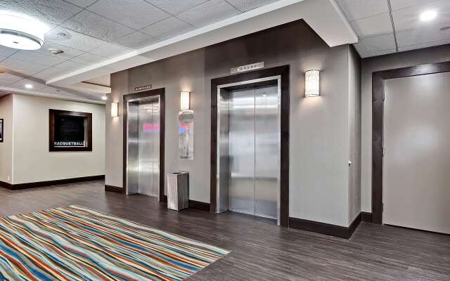 Best Western Plus Port O'Call Hotel