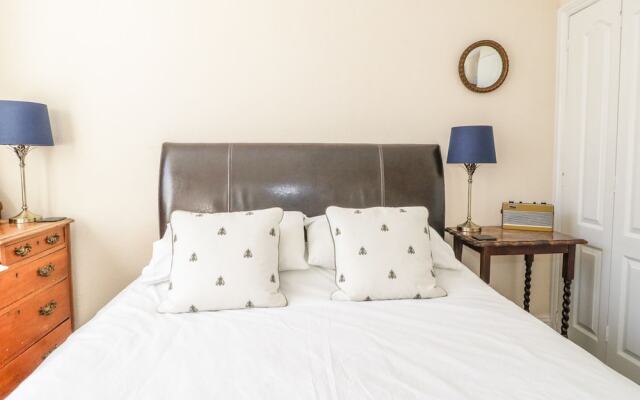 Mermond Flat