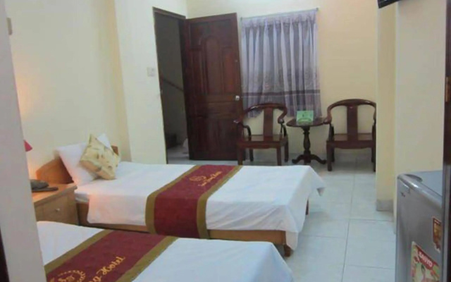 Son Tung Hotel – Guest Rooms – Ho Chi Minh City
