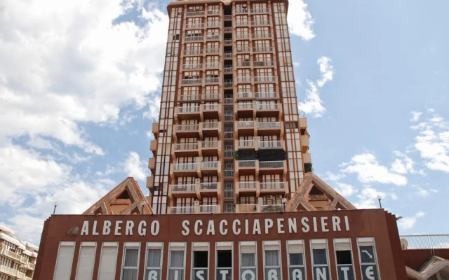 Hotel Scacciapensieri