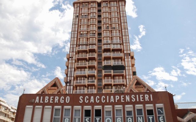 Hotel Scacciapensieri