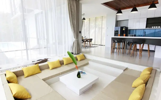 Luxury Sea and Sunset View 4BR 4BA Pool Villa