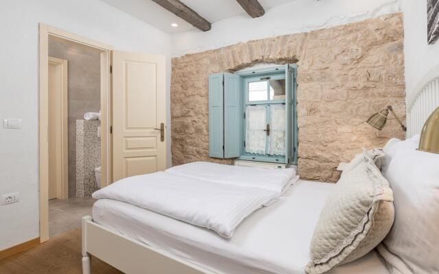 Ivka in Tribalj with 4 bedrooms and 4 bathrooms