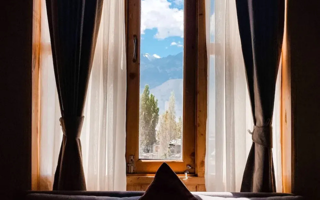 Chospa Hotel