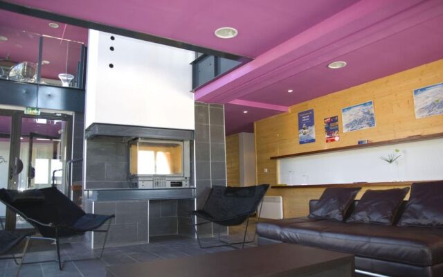 Lagrange Prestige, Le Pic De Lours